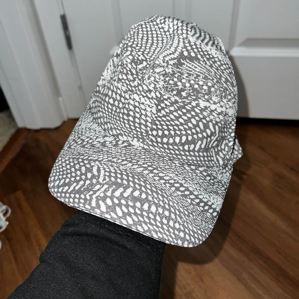 LULULEMON Hat - NWT